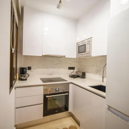 Duplex En Planta Alta Con Vistas Al Mar Y Acceso Piscina Apartamento